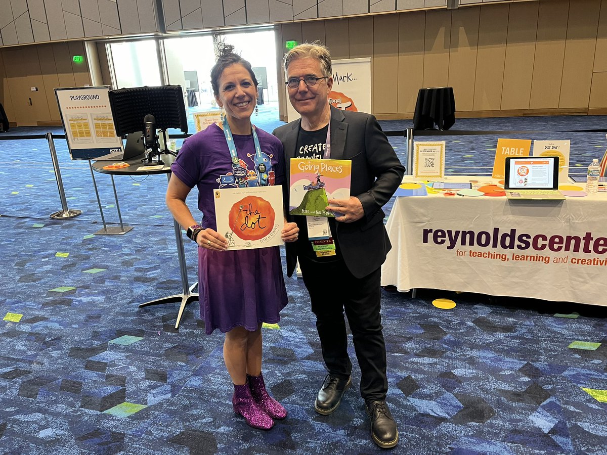 JENTONEY's tweet image. It was so wonderful to see you and celebrate creativity with you at @ISTEofficial #ISTELive, @FablePaul! #PAProudEducator #KTIfamily