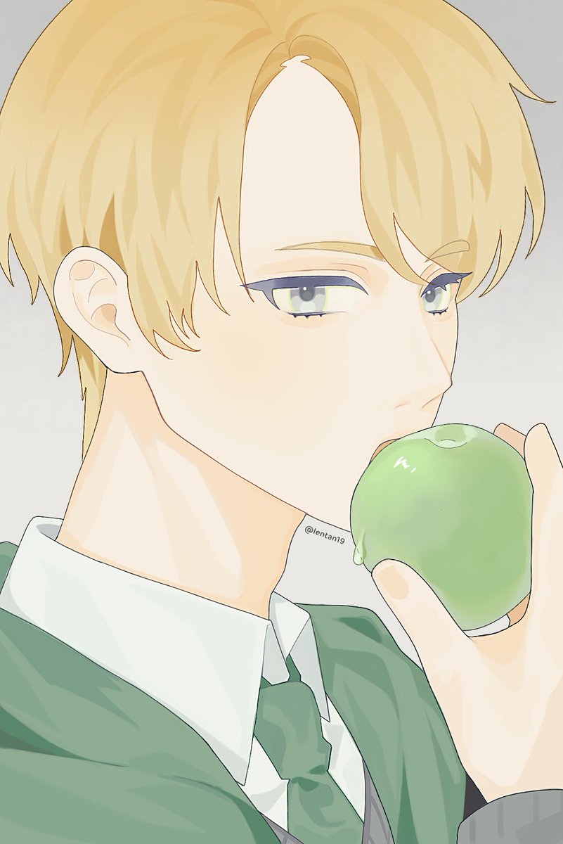 Lnr_fraise's tweet photo. りんごを一口かじる🍏✨
#dracomalfoy
#harrypotter
#drcmf https://t.co/KKUkp3QwiR