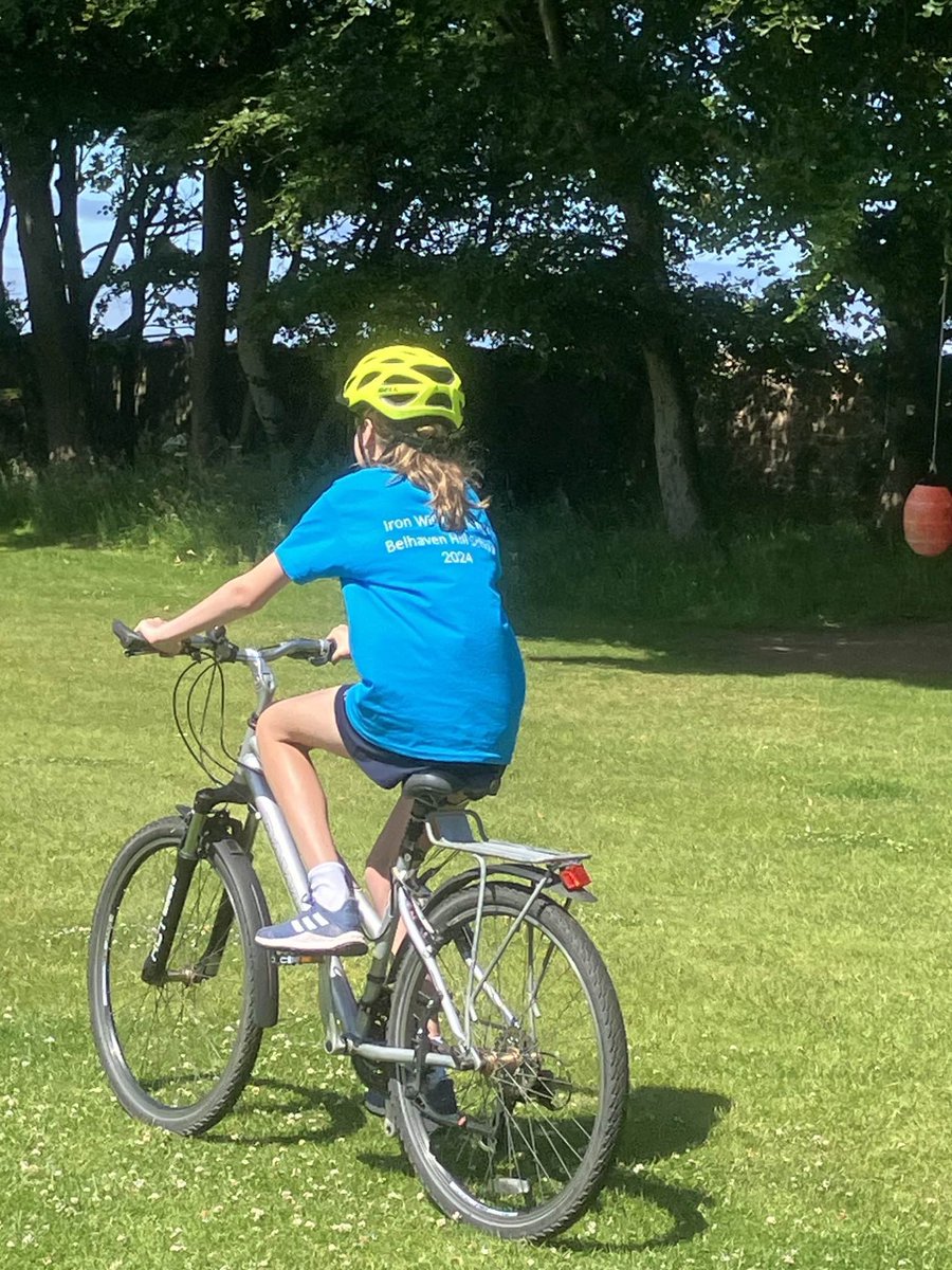 BelhavenSport's tweet photo. Yesterday was our annual Iron Will Challenge for our leavers - a triathlon of 🏊‍♀️ , 🏃 &amp; 🚴 . Every child challenged themselves which  is the whole point of the event &amp; they can all be proud of what they achieved. 
#BeChallenged
#BeBrave 
#BeActive https://t.co/gGbpxrTFFu