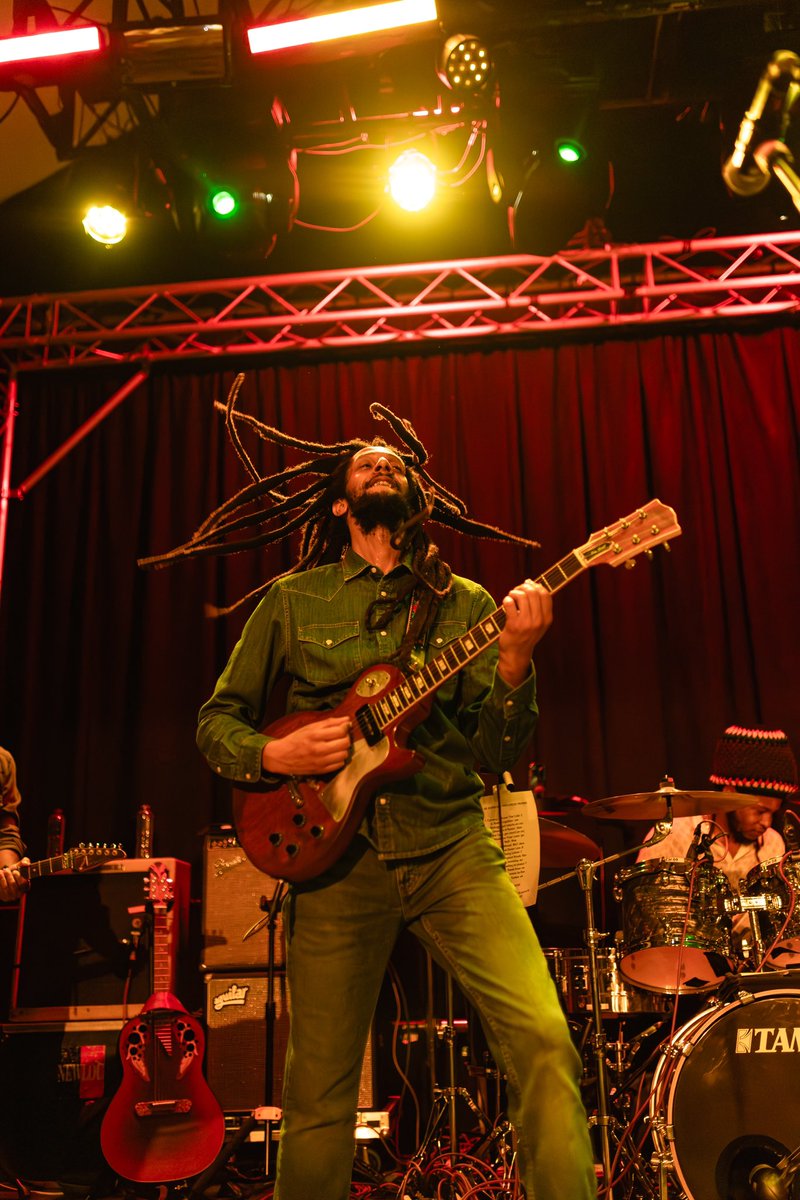 Chris Bailey (@chrisbaileyfoto) on Twitter photo J U L I A N M A R L E Y 🇯🇲
© Chris Bailey 2024 📸
<a href="/JulianMarley/">Julian Marley</a> + <a href="/cheeseandgrain/">Cheese and Grain</a> + <a href="/gm3events/">Gm3 Events</a>
Official Images coming soon 🔥
#JulianMarley #Frome J U L I A N M A R L E Y 🇯🇲
© Chris Bailey 2024 📸
<a href="/JulianMarley/">Julian Marley</a> + <a href="/cheeseandgrain/">Cheese and Grain</a> + <a href="/gm3events/">Gm3 Events</a>
Official Images coming soon 🔥
#JulianMarley #Frome