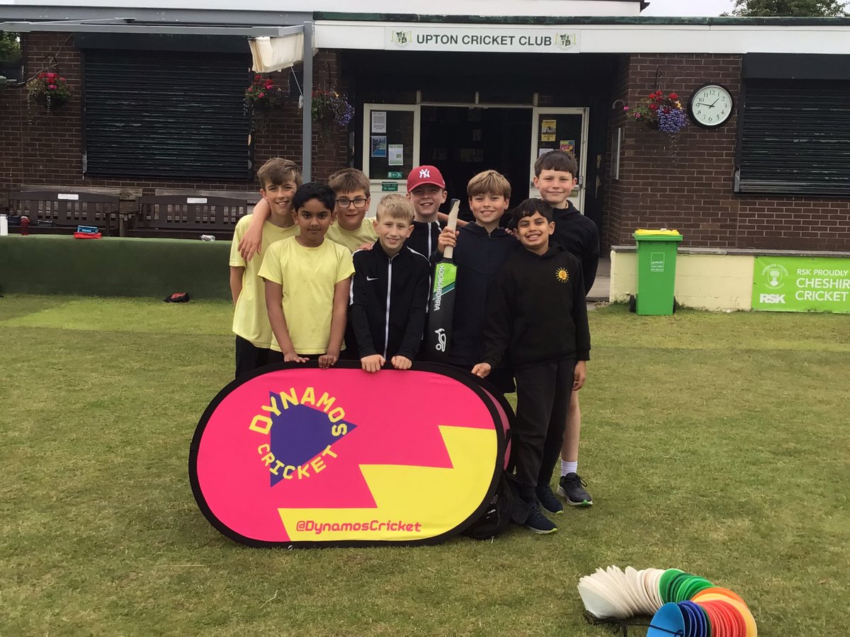 Well done boys for getting through to the Wirral Finals. Some great batting and bowling skills..Howzat! 🏏👏