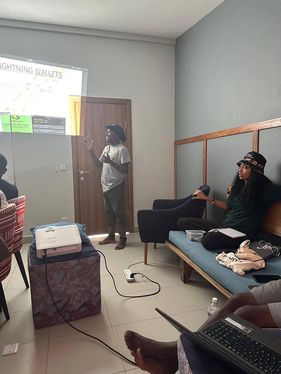 BitcoinSafariTZ's tweet photo. We discussed  The following on our @BitcoinSafariTZ workshop at #Auraspace 
#bitcoin 
#fiatmoney
#lightningnetwork 
#btcwallets [ custodial &amp; non custodial]
The difference btn #btc and fiat money eg Tshs 
#The difference between btc onchain transactions Vs btc lightning trx. https://t.co/glI1gwJZeW
