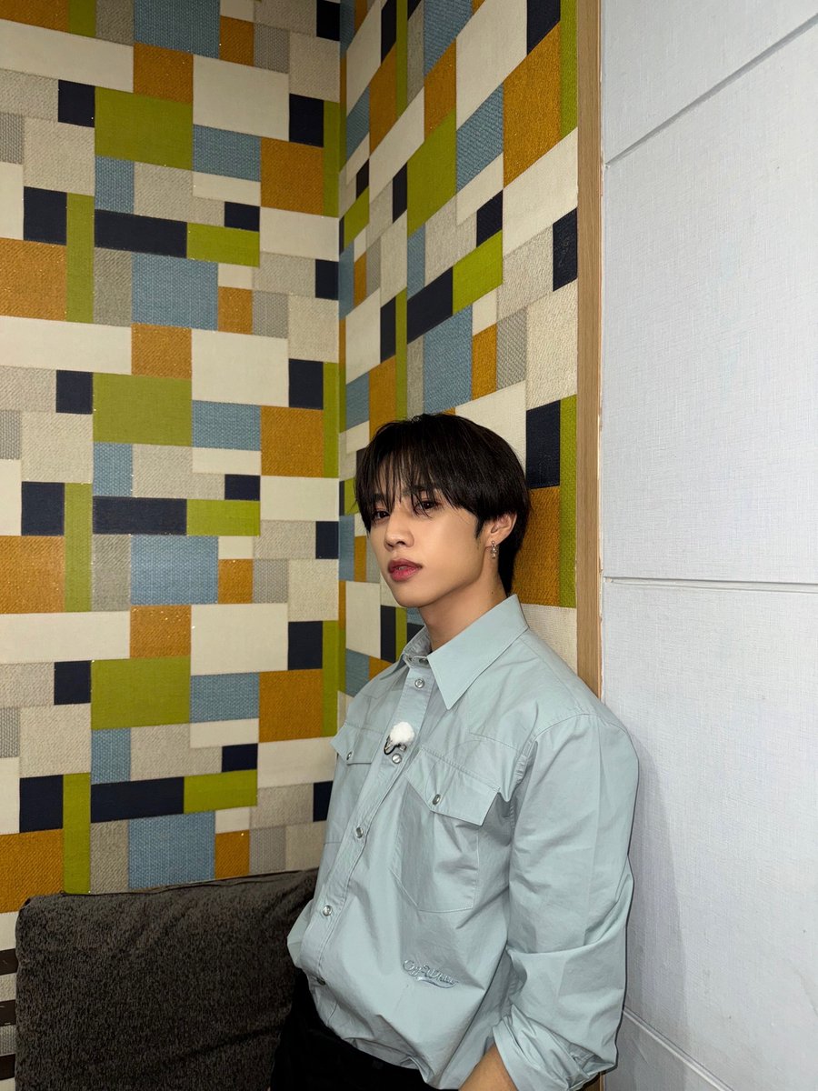 [📸] 더보이즈 선우 하입보이스카웃 완료🌹 오늘도 선우와 본방사수하며 재미있고 행복한 시간 보냈길 바라요🙌🏻 

#THEBOYZ #더보이즈
#SUNWOO #선우