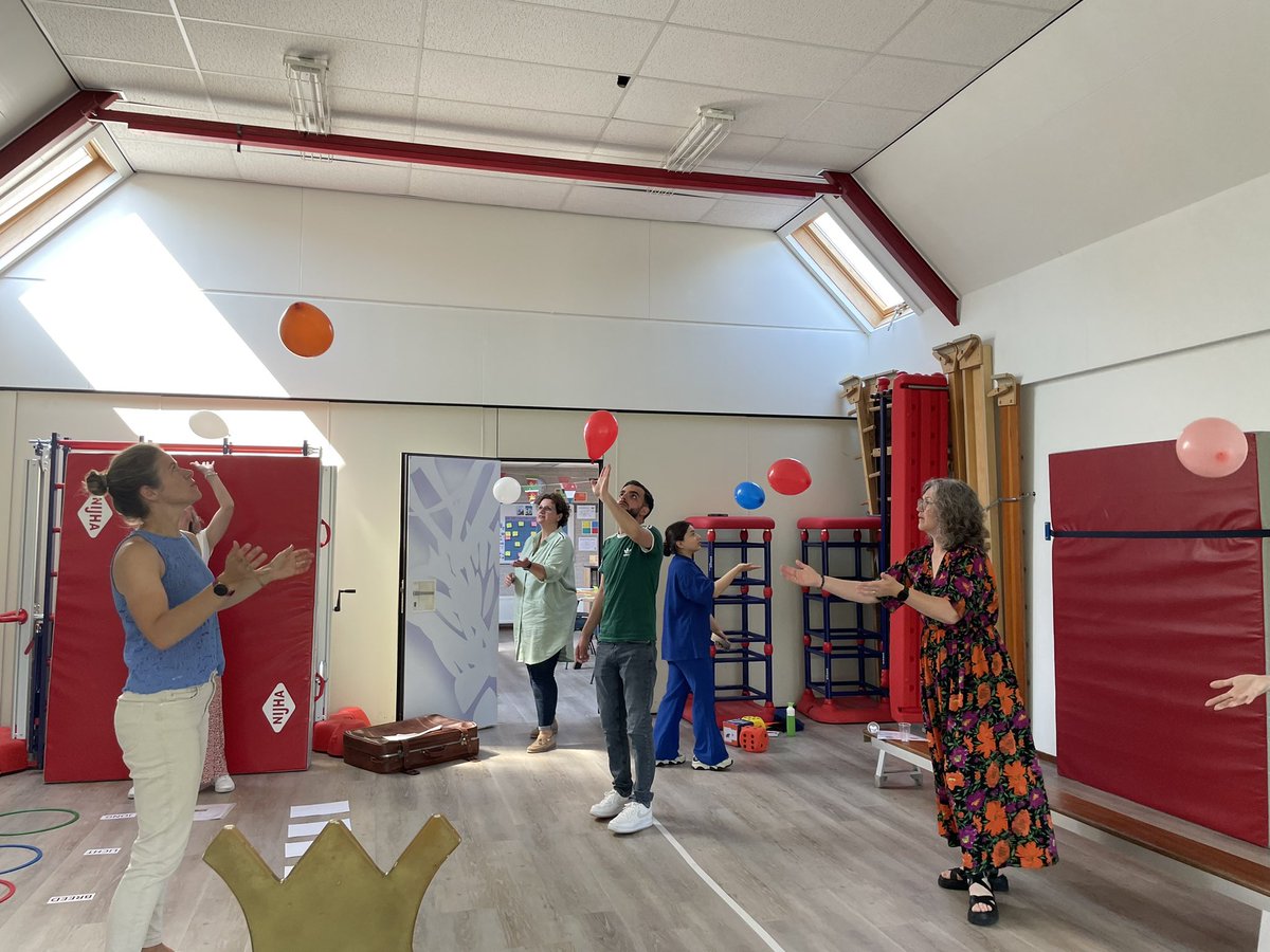 Vandaag workshop Bewegend leren verzorgd voor <a href="/ZitmetPit/">Zit met Pit!</a> op <a href="/OBS/">obs</a> De Korenbloem in Putten #minderzitten#meerbewegen