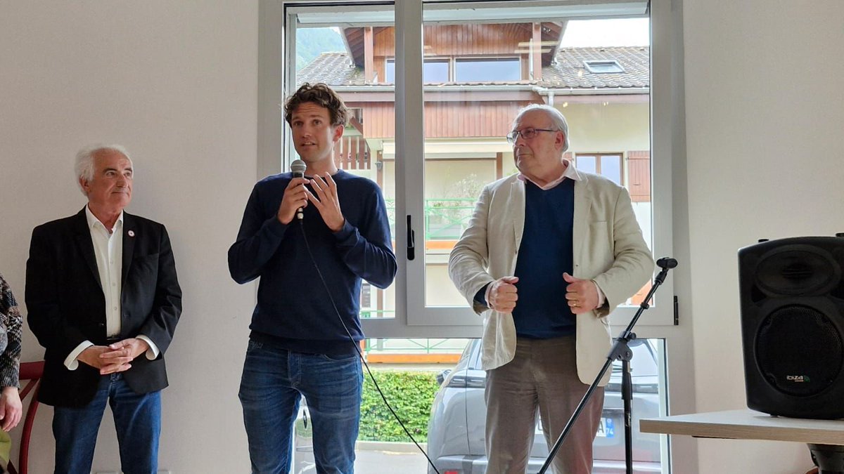 [Inauguration]🙌En février, la <a href="/FondationMacif/">FondationMacif</a> a soutenu #Chez #Daddy à #Thônes, un #café convivial pour favoriser la #rencontre entre les générations et développer un #réseau d'entraide. 👨‍👩‍👧‍👦
4 mois plus tard : le café célèbre son #ouverture avec plus de 200 personnes ! 👏☕️