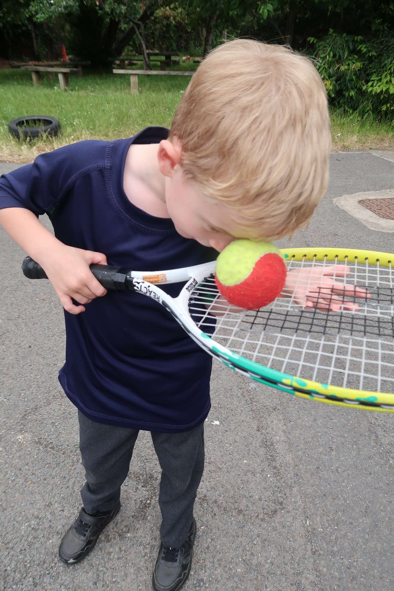 Taking "Keeping your eye on the ball" to a new level 🤣  #SportsWeek  #EyeOnTheBall