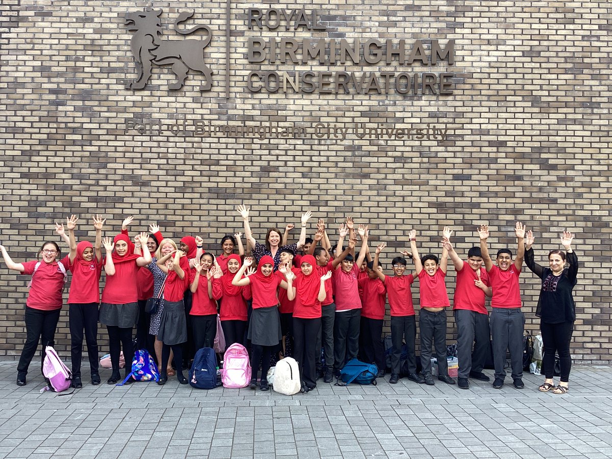 RBC St Bens Primary School of Music ready for our VIP concert. We can't wait to show the world how awesome we are! <a href="/BirmCons/">Royal Birmingham Conservatoire</a> <a href="/RTMusicUK/">Restore The Music UK</a> <a href="/Artsmarkaward/">Artsmark</a>