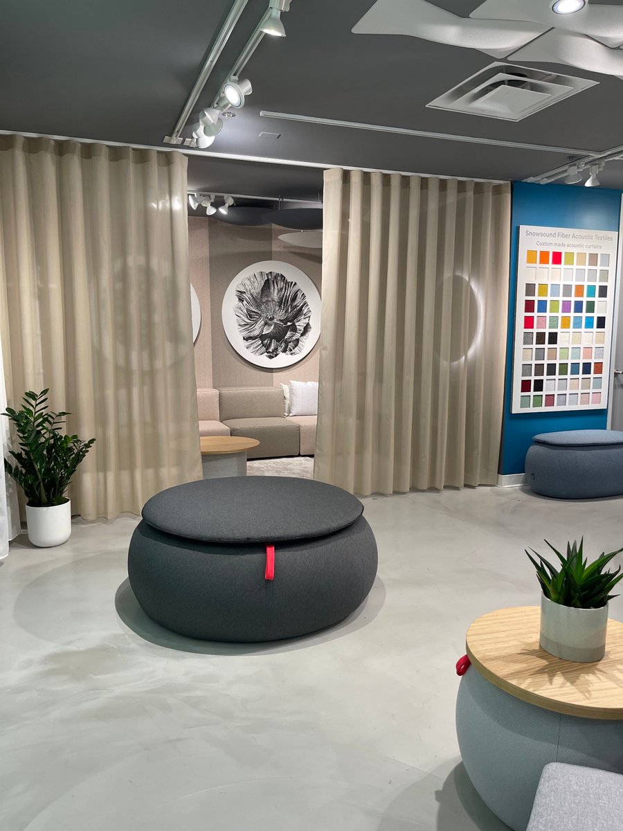 snowsoundusa's tweet image. How many poufs can you count?! 👀⁠
⁠
In our Chicago showroom, we used Snowpoufs and Megapoufs for extra comfy seating, plant holders, side tables, and just to add a few pops of fun around the room!⁠
⁠
#softseating #poufs #funseating #acousticdesign