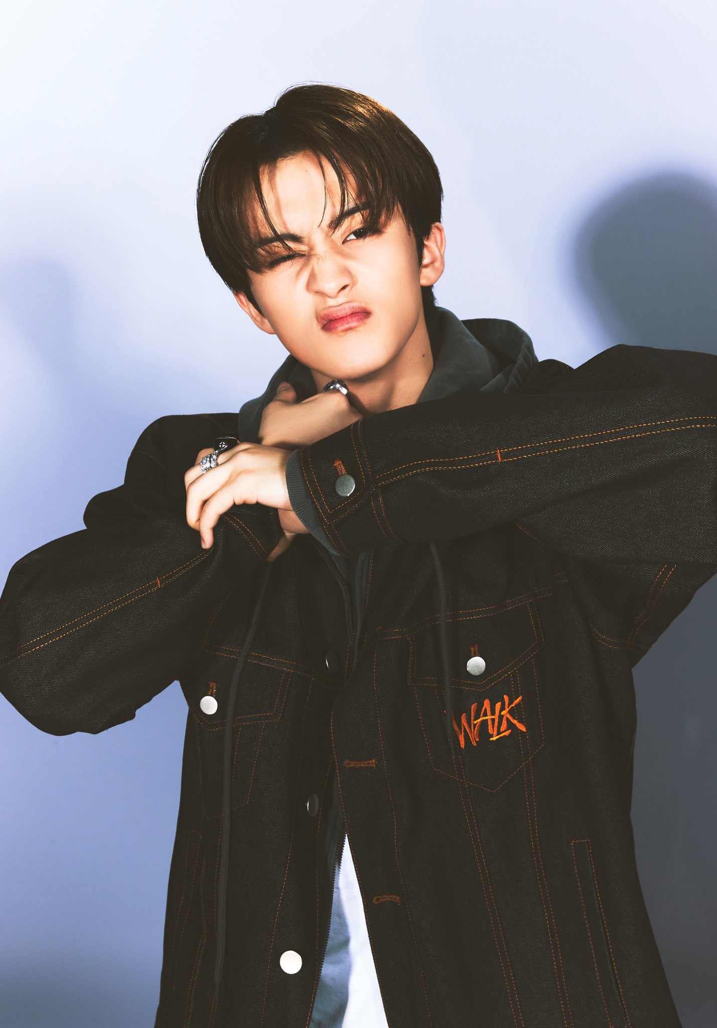 XユーザーのNCT 127さん: 「WALKING CLUB 127 #MARK 【WALK XユーザーのNCT 127さん: 「WALKING CLUB 127 #MARK 【WALK
