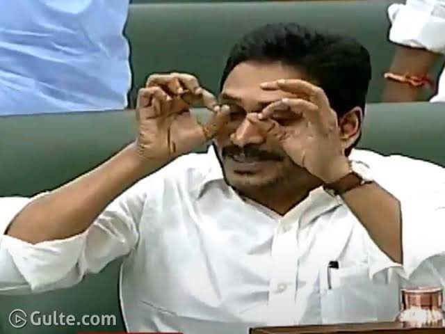 GQ681ARWMAE-Tfi?format=jpg&name=small