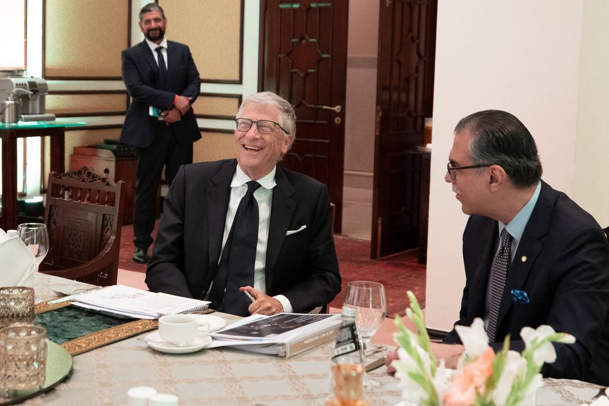 Aga Khan University tweet media