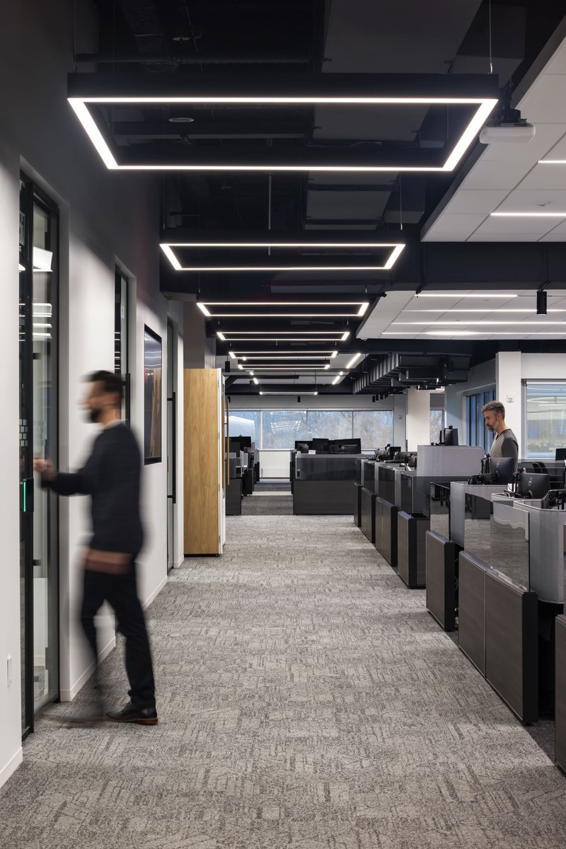 Ted Moudis Associates tweet media