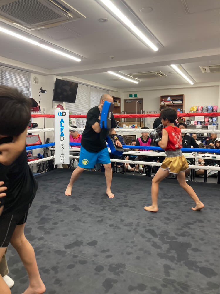 KAGAYAKI1212's tweet photo. 2024/06/23(日)
#idealfight トーナメント初参戦
NAOが見事にチャンピオンになりました
他のトーナメント参加選手も次に繋がる素晴らしい試合でした
主催者様、関係者様、対戦相手の皆様、ありがとうございましたm(_ _)m
そして豚山登山です笑笑 https://t.co/wxqOTLLBcU