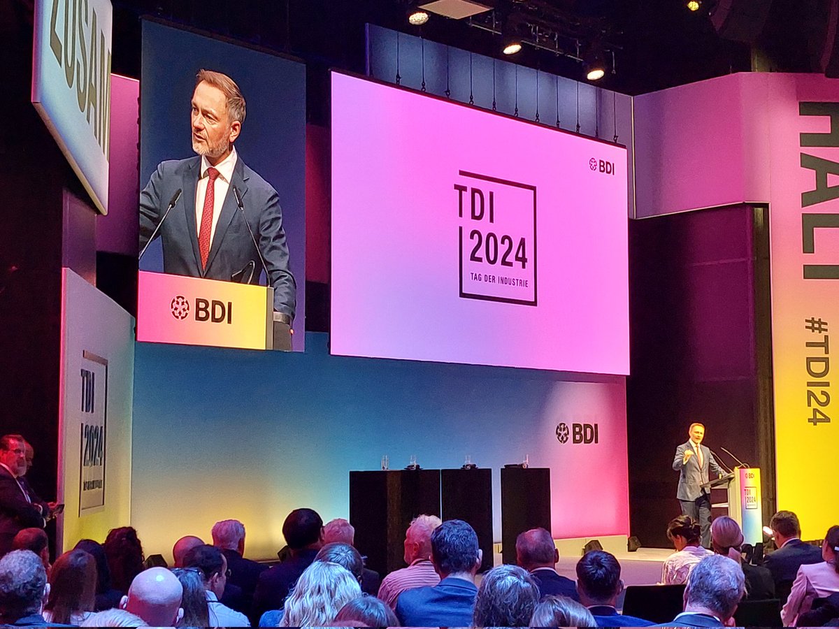 Uns fehlt es nicht an Geld. Aber wir haben eine #Staatsquote von 48%.  Vor #Corona lag sie noch bei 45%, so BM <a href="/c_lindner/">Christian Lindner</a> beim #TDI24. Bildung, Arbeitsethik und Investitionen führen zu Wachstum und Wohlstand.