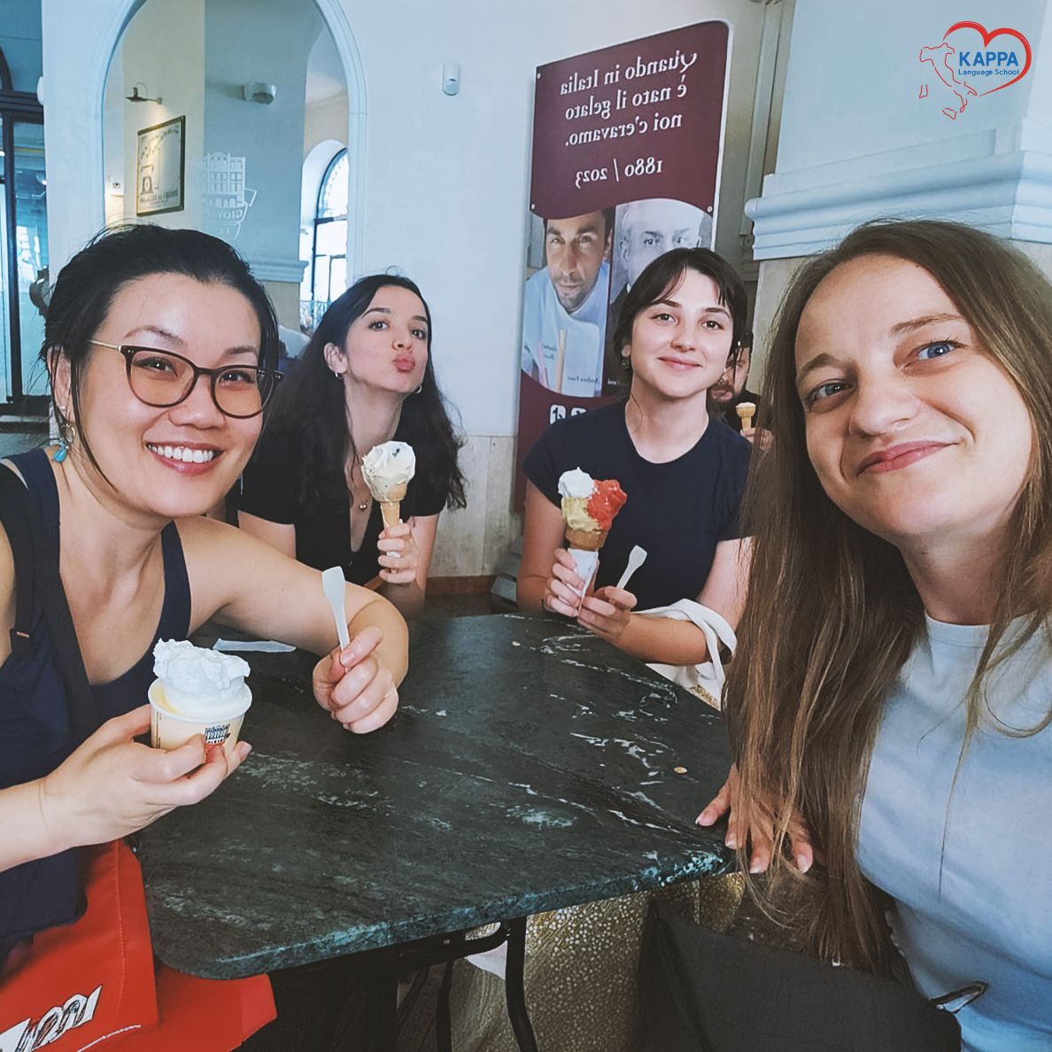 kappalanguage's tweet image. In visita alla più antica gelateria di Roma, il &quot;Palazzo del Freddo&quot; di Fassi!

#learnitalian #italianoL2 #italianclass #italiangelato #iostudioconkappa