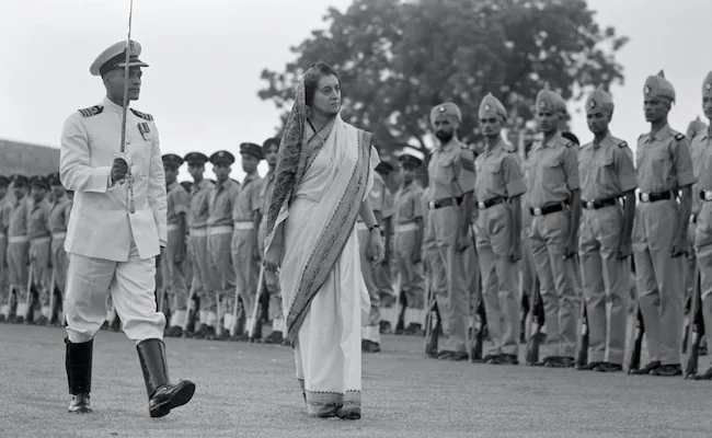 ndtv's tweet photo. Revisiting The Emergency: The Prelude, The Clampdown And The Resistance https://t.co/6EtNvGGdFE https://t.co/3krM2ZxnGZ