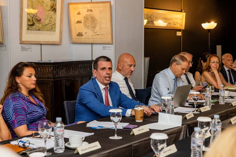 Club of Three (@clubofthree) on Twitter photo #clubofthree session in Athens: thank you to <a href="/Dora_Bakoyannis/">Ντόρα Μπακογιάννη</a> and <a href="/DimKairidis/">Dimitris Kairidis - Δημήτρης Καιρίδης</a> for their participation and insights on the challenges facing the region and what Greece can do to help #clubofthree session in Athens: thank you to <a href="/Dora_Bakoyannis/">Ντόρα Μπακογιάννη</a> and <a href="/DimKairidis/">Dimitris Kairidis - Δημήτρης Καιρίδης</a> for their participation and insights on the challenges facing the region and what Greece can do to help