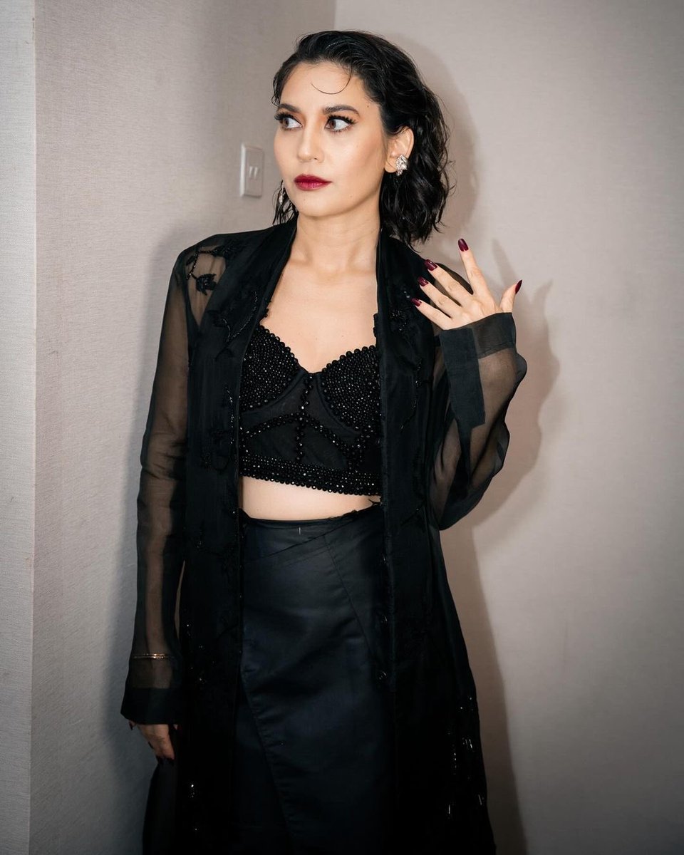 Hannah Al Rashid for ‘MARNI: THE STORY OF WEWE GOMBEL’ press.