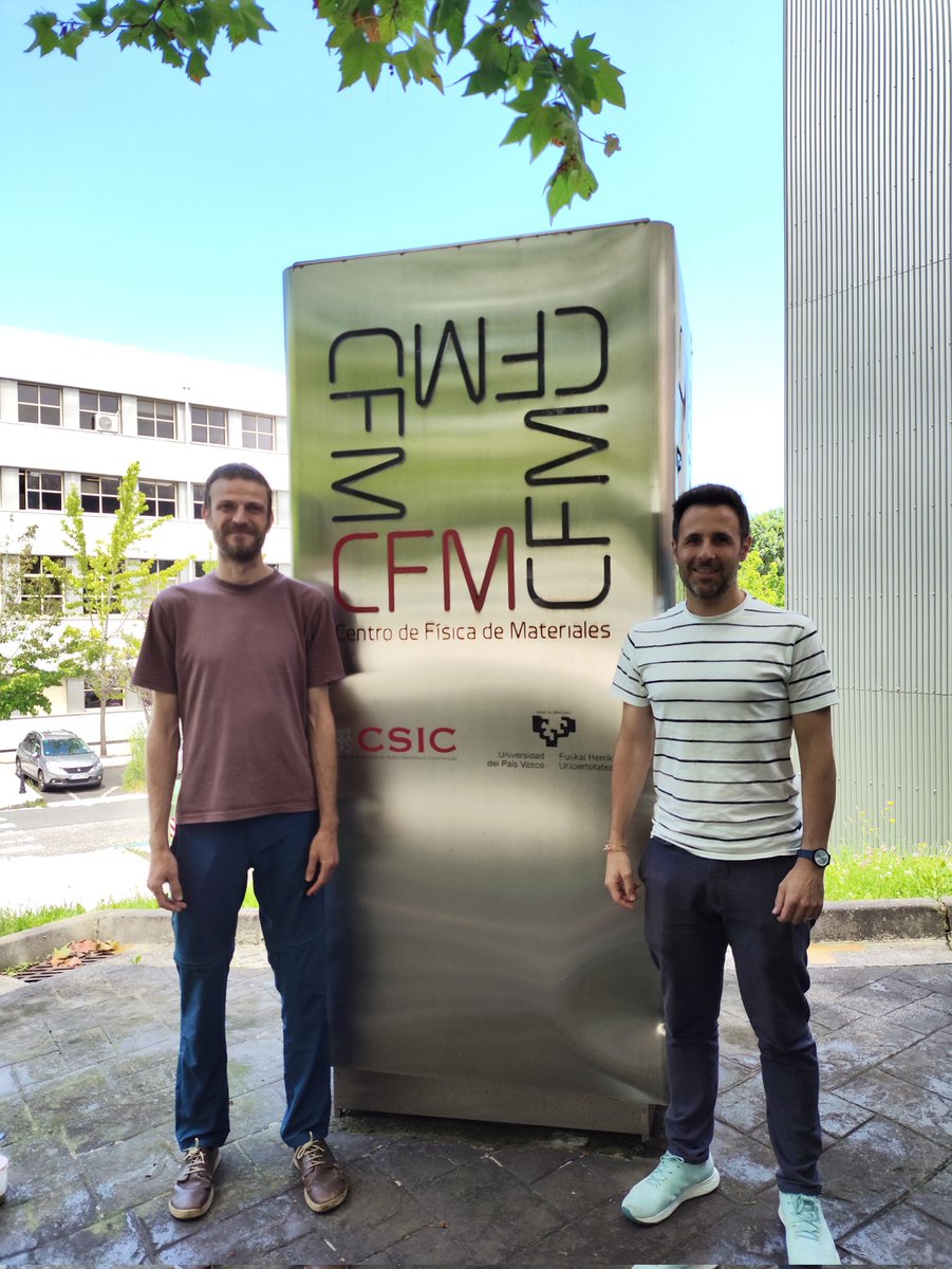 CFM (@cfmdonostia) on Twitter photo 📰 Ruben Pellicer y <a href="/JonMaiz/">Jon Maiz</a> , investigadores del CFM en nanofotónica, y polimeros y neutron scattering respectivamente, consiguen el prestigioso contrato Ramón y Cajal.
🎉👍Zorionak biei! Es un lujo teneros en el equipo
<a href="/upvehu/">UPV/EHU</a> <a href="/CSIC_VAACT/">Áreas Científico-Técnicas VAACT-CSIC</a> <a href="/Ikerbasque/">Ikerbasque</a> 📰 Ruben Pellicer y <a href="/JonMaiz/">Jon Maiz</a> , investigadores del CFM en nanofotónica, y polimeros y neutron scattering respectivamente, consiguen el prestigioso contrato Ramón y Cajal.
🎉👍Zorionak biei! Es un lujo teneros en el equipo
<a href="/upvehu/">UPV/EHU</a> <a href="/CSIC_VAACT/">Áreas Científico-Técnicas VAACT-CSIC</a> <a href="/Ikerbasque/">Ikerbasque</a>