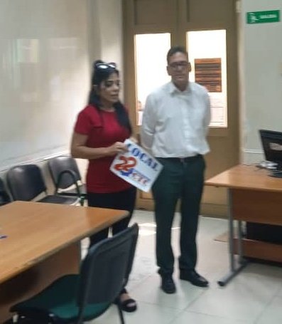 aniticacastro's tweet photo. Un colectivo bancario espírituano que está en 26, es la sucursal 5212 del BPA, que fuera declarada Sucursal 22 Congreso de la CTC. Felicidades compañeros y "Que siga la marcha"🇨🇺
#SanctipíritusEnMarcha 
#SanctiSpiritusEn26 https://t.co/KZutFpl231