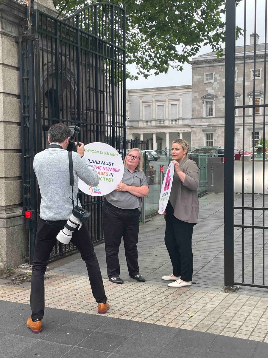 RareDiseasesIE's tweet photo. Today we visit Leinster House, calling on Oireachtas members to support our call for urgent action to expand the newborn heel prick test screening services provided to babies born in Ireland. Stay tuned to our socials and visit https://t.co/gOQrIsHIUj to learn more #GetRareAware https://t.co/dWFesEjZga