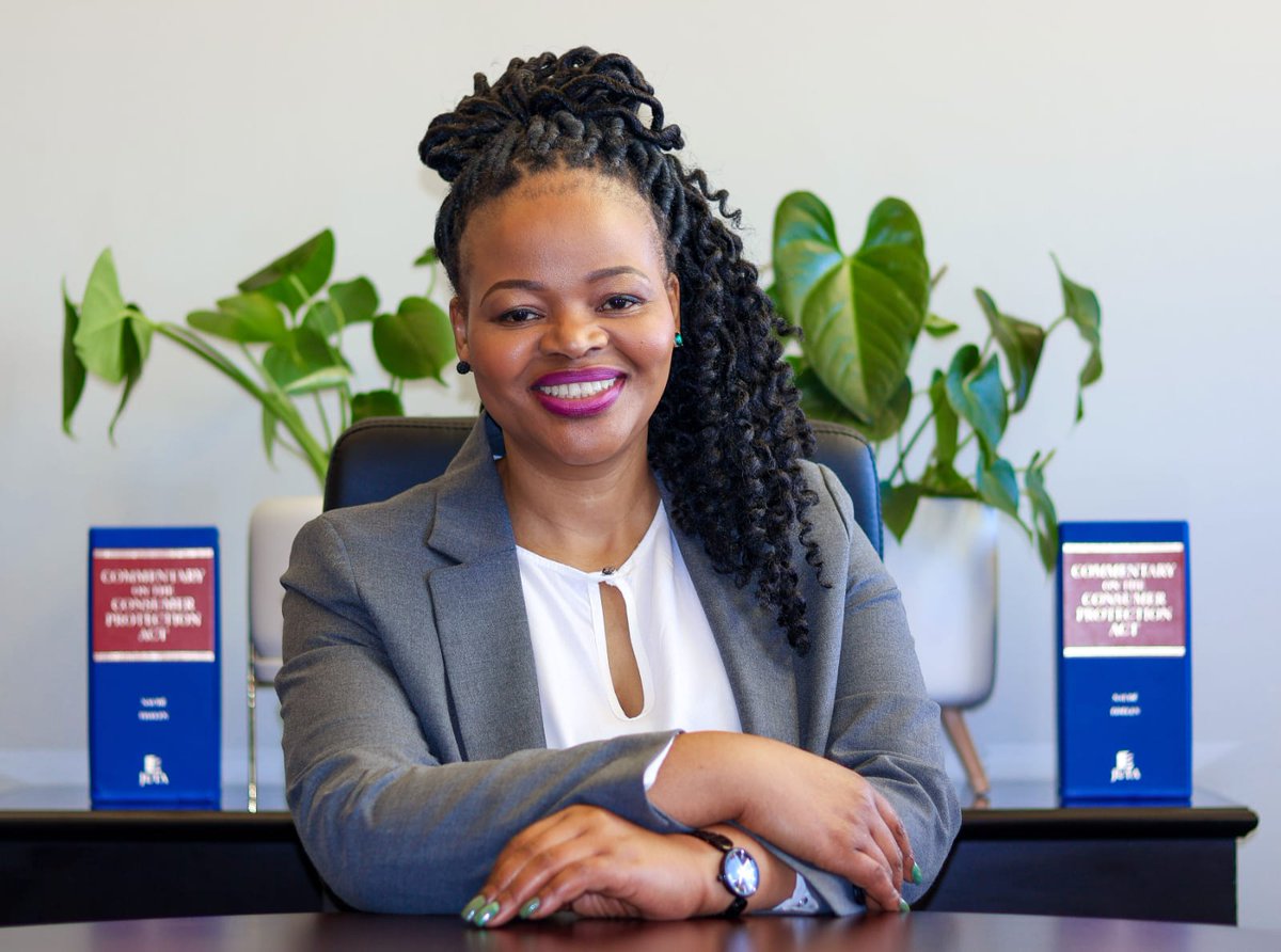 Catch Ms. Phetho Ntaba on Lesedi FM at 12h20

<a href="/lesedifm1/">lesedi fm</a> 
<a href="/PhethoN/">Ke Phetho_ZA🇿🇦</a> 
<a href="/margemonic/">Margery Mouton</a> 
<a href="/The_RealHillz/">Hillary</a>