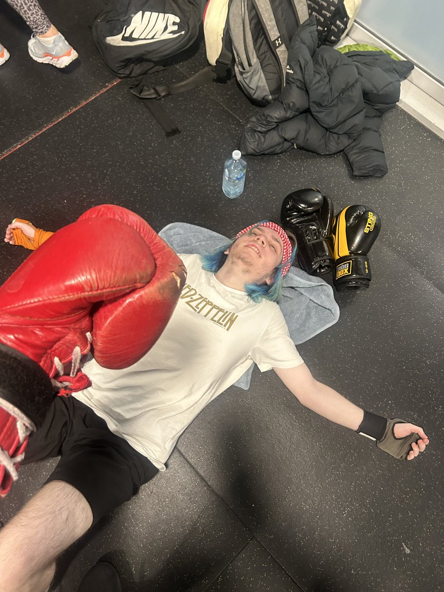 OnePhoAll | Daniel tweet media