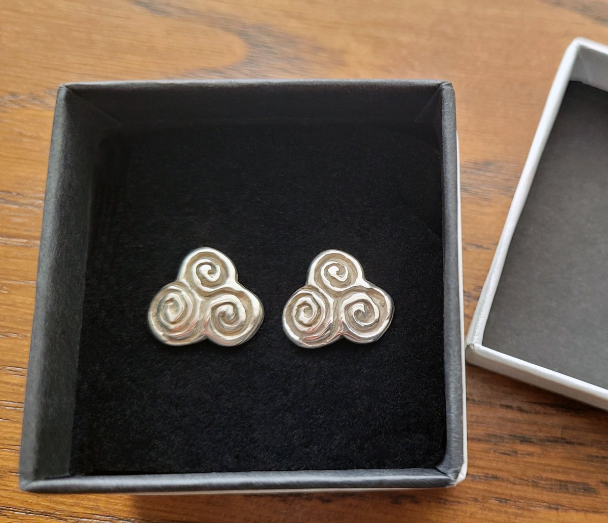 NewgrangeJewellery tweet media