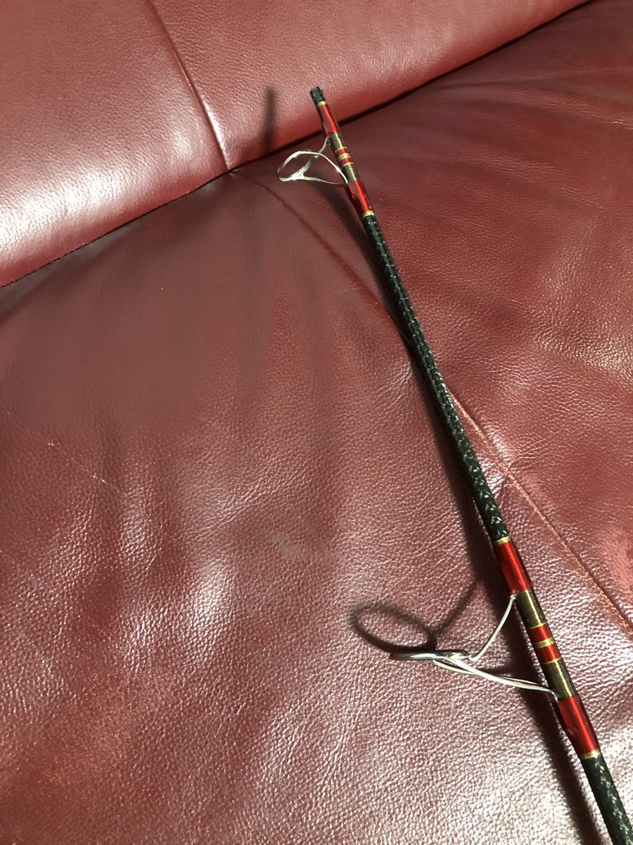 SAMRAITEAMBOSS's tweet image. 今月初めグルクン泳がせで、ステラ18000フルロック惨敗です🤣
夜は海んちゅのオッちゃんたちと反省会でした😁
アルシエラだったら😭
し〜げ〜はコレで5キロのアカジン余裕で取ってたけどね😆