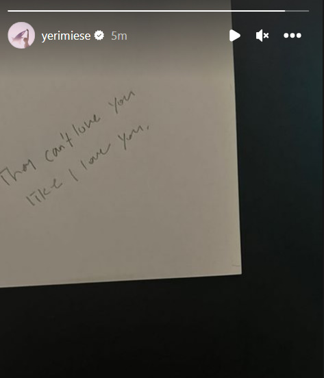 seurrene_'s tweet photo. me to zimzalabim and rbb: https://t.co/G1pXuNO3c8