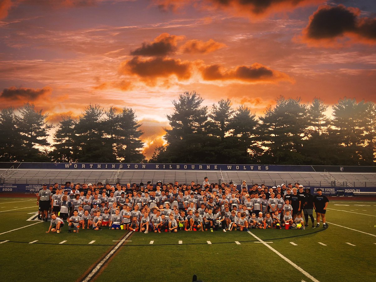 KilbourneFB's tweet image. Under the Lights Youth Camp NEVER disappoints!  Can’t wait til next year!!! Photos and Highlight Video will be out soon. @WKHSWolves @CoachEddie09 
#KFR