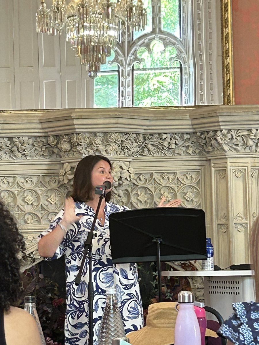 “If we don’t talk about death &amp; dying in the classroom, how will children, young people &amp; teaching staff build the confidence &amp; skills they need to have these conversations when we really need to” <a href="/JennyFog/">Jenny Fogarty</a> #bereavementEd <a href="/YourStMarys/">St Mary's University</a>