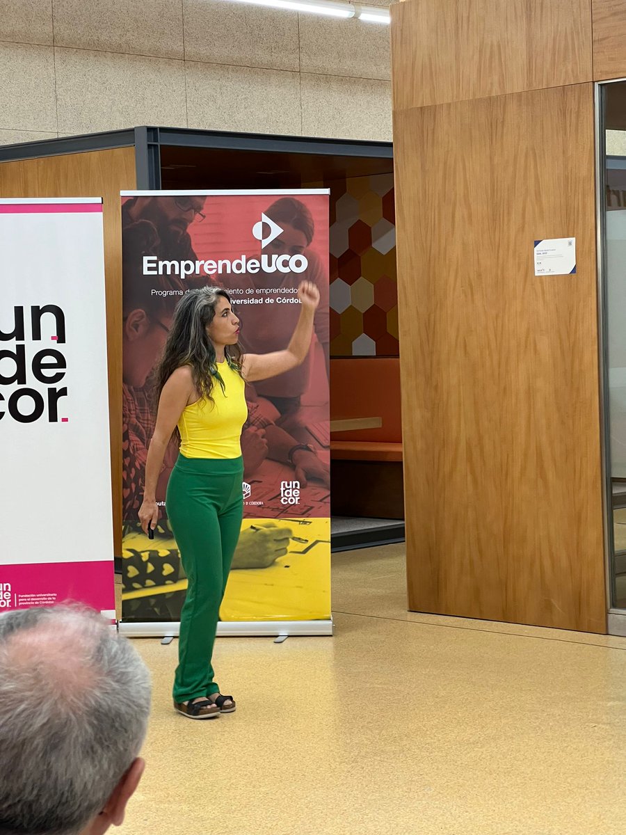 EmprendeUCO-Diputación de Córdoba tweet media