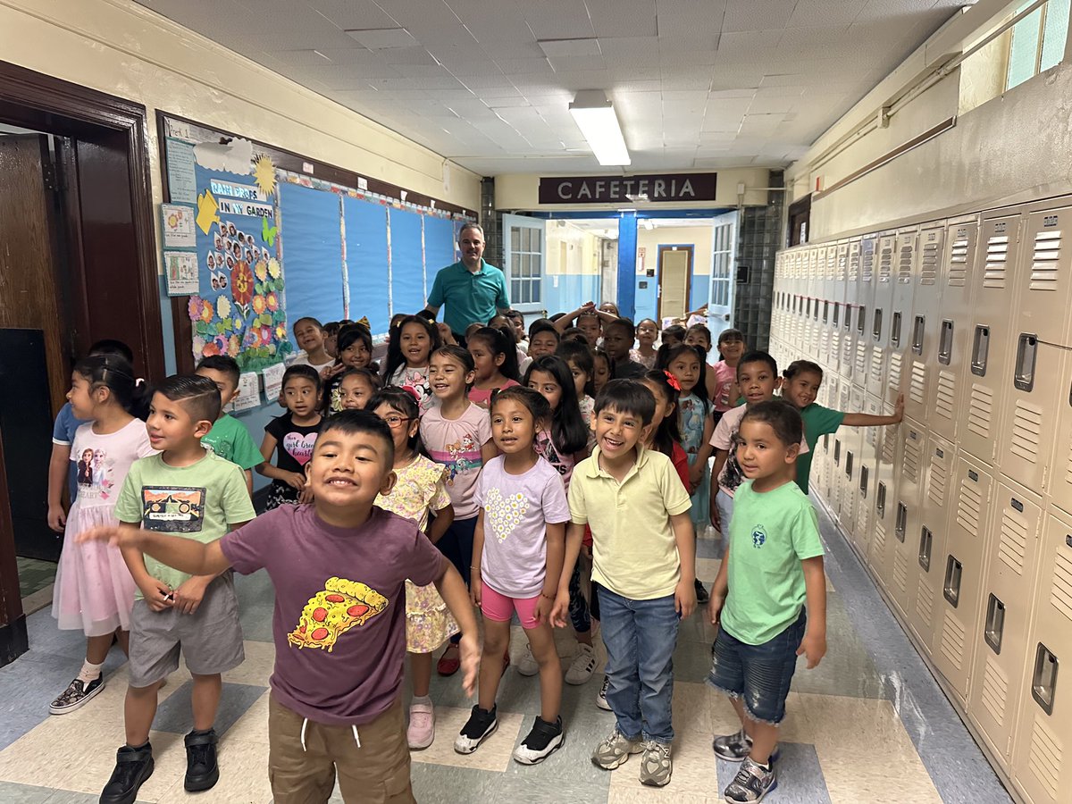 EnricoFermi (@enricofermi27) on Twitter photo The Kindergarten Class gave Mr. Ametrano a beautiful potted plant with their names on it as a farewell gift. Thank you so much, good luck in 1st Grade. <a href="/YonkersSchools/">Yonkers Public Schools</a> <a href="/AnibalSolerJr/">Aníbal Soler, Jr.</a> <a href="/LissetteCC13/">Lissette María-Colón Collins</a> <a href="/RcollinsJudon/">RoseAnne Collins-Judon</a> The Kindergarten Class gave Mr. Ametrano a beautiful potted plant with their names on it as a farewell gift. Thank you so much, good luck in 1st Grade. <a href="/YonkersSchools/">Yonkers Public Schools</a> <a href="/AnibalSolerJr/">Aníbal Soler, Jr.</a> <a href="/LissetteCC13/">Lissette María-Colón Collins</a> <a href="/RcollinsJudon/">RoseAnne Collins-Judon</a>