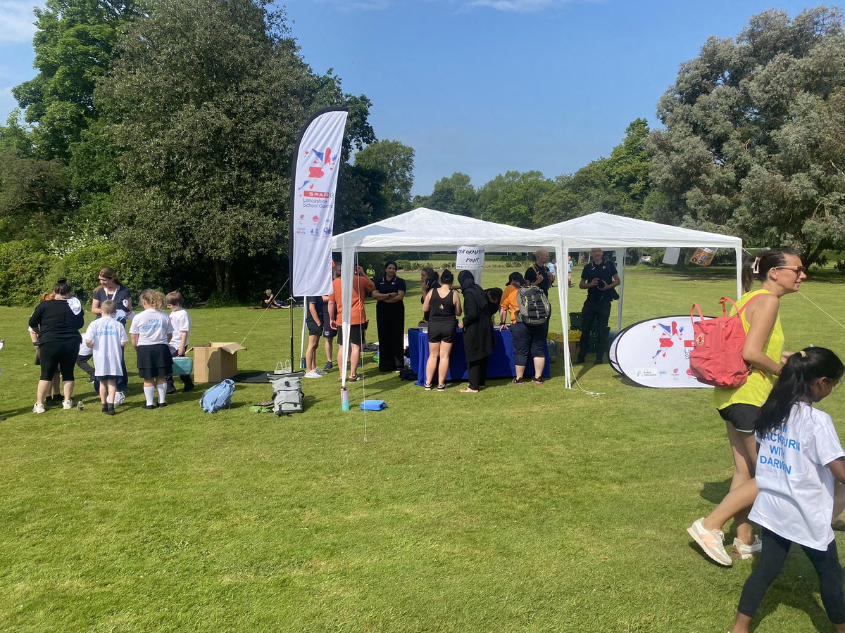 Pennine Party in the Park today in Burnley around 450 young people and 12 activities for them to try, working in collaboration with fellow SGOs <a href="/LancSchoolGames/">Lancs School Games</a> <a href="/ActiveLancs/">Active Lancashire</a> <a href="/SPARNorthEng/">SPAR North of England</a>