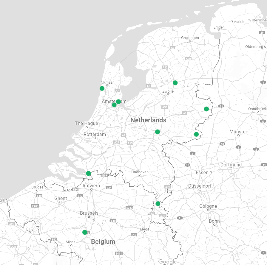 Waar ik de afgelopen maand allemaal mooie, gezellige, leuke bruiloften heb mogen schilderen: