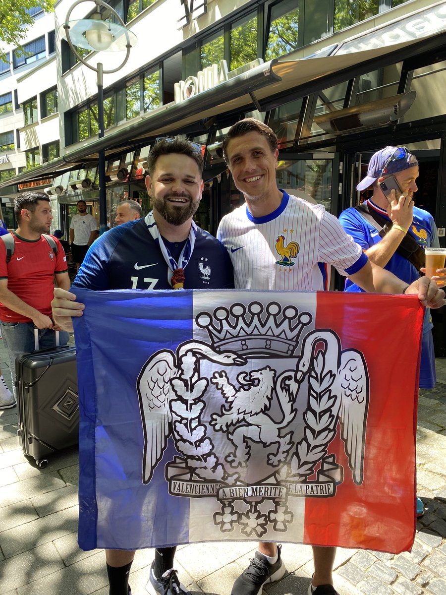 🇫🇷 𝑪. tweet media