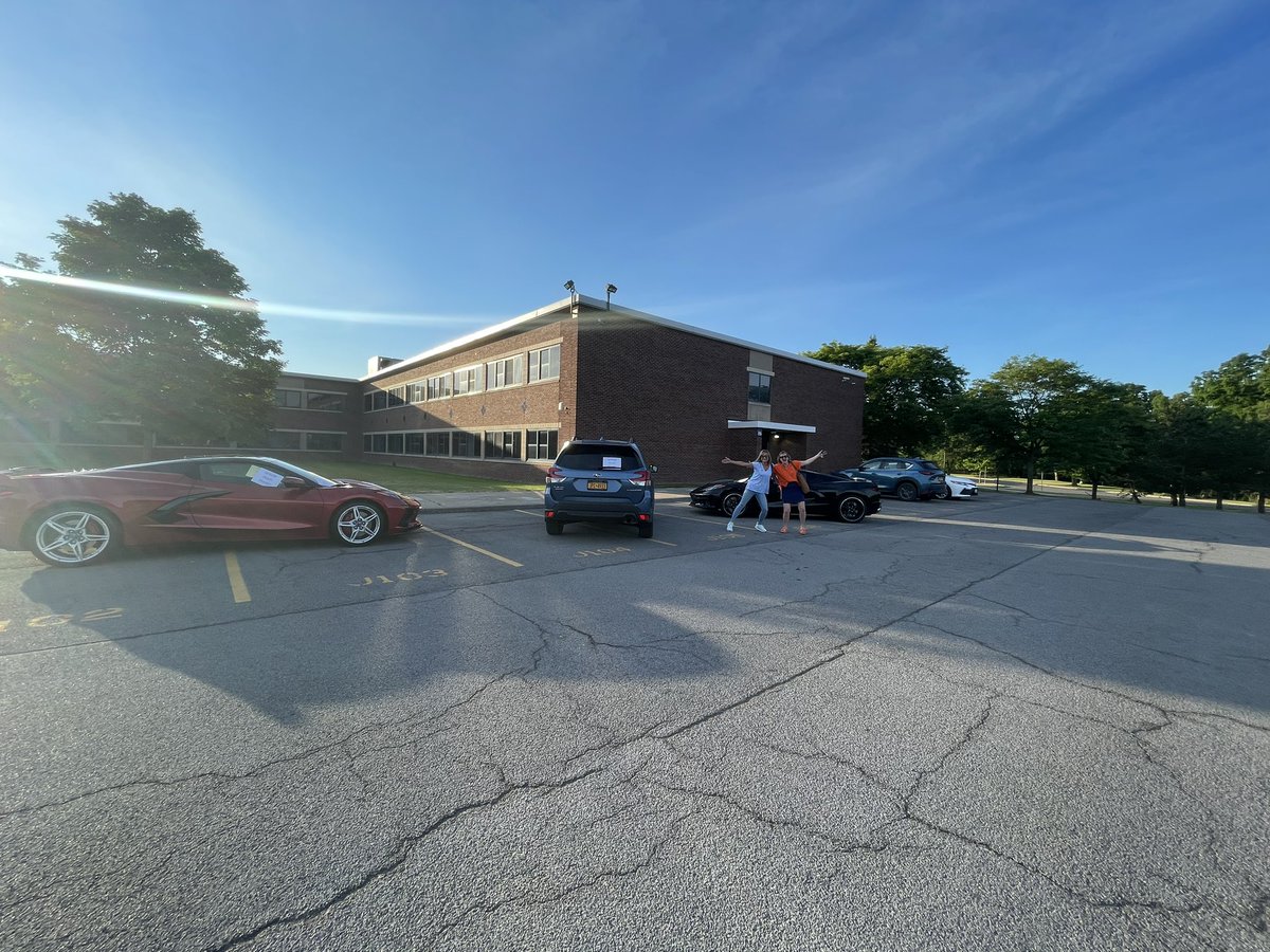 Laura Westerman tweet media