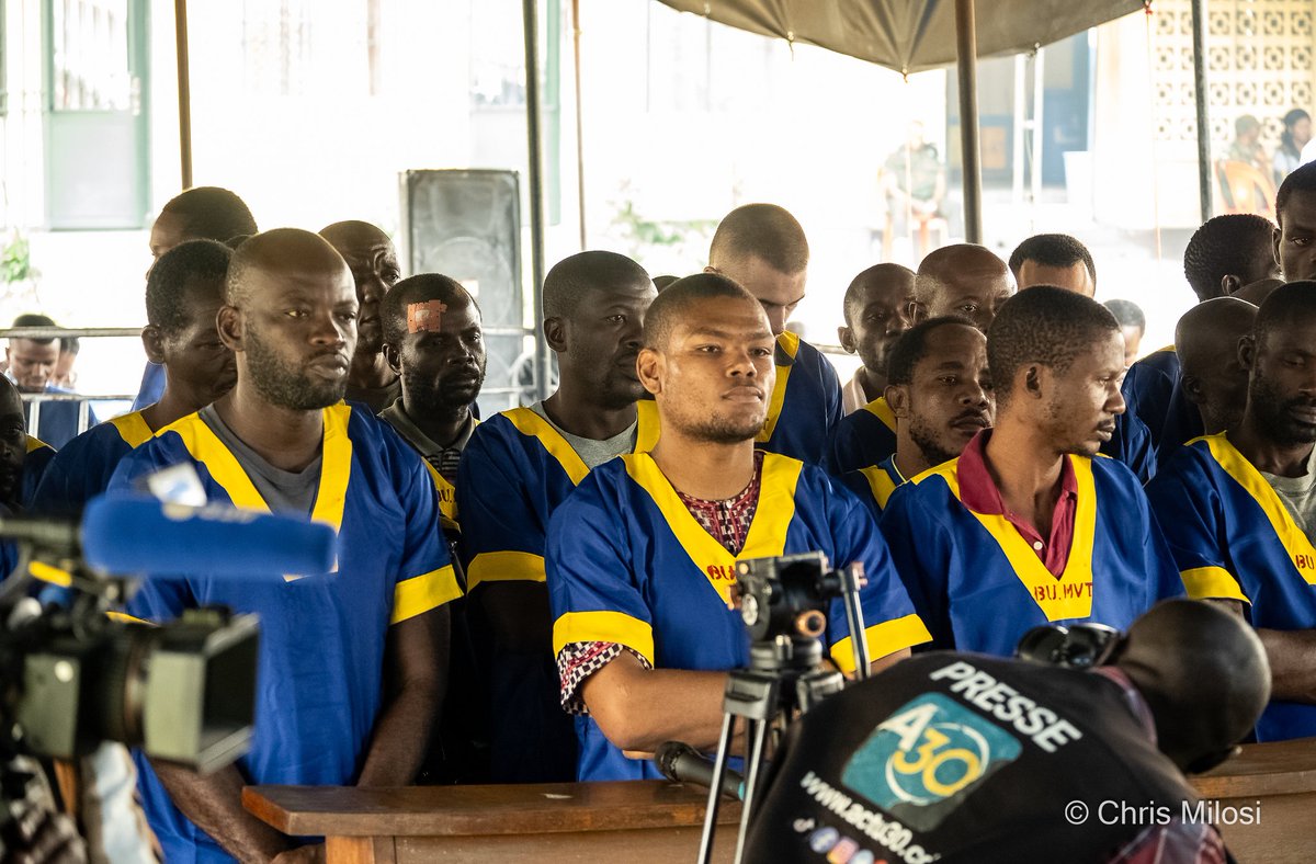 chrismille4's tweet photo. 4e audience du procès   #coupe_État_manqué en RDC le 19.05.2024 aura lieu ce mardi 25.06.
51 présumés assaillants sont présents, notamment #Marcel_Malanga,  #Taylor_Thomson.. à la #prison_militaire_de_Ndolo, #christianmalanga
#coupdetat
#justiceMilitaire
#prisonndolo https://t.co/5Xju94d46M