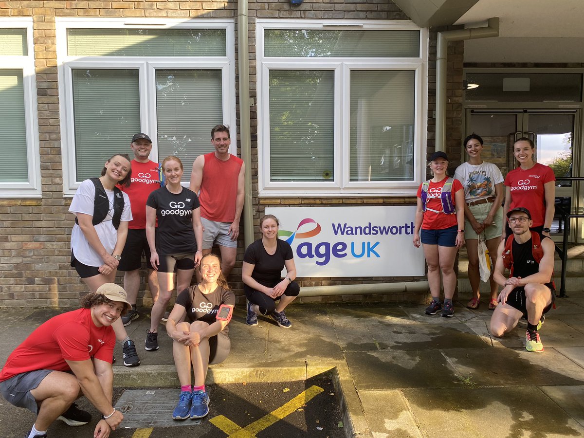 What a night for a lovely warm <a href="/goodgym/">GoodGym</a> run through wandsworth common. We ended up at <a href="/AgeUKWandsworth/">Age UK Wandsworth</a> to wash the mobility buses- the perfect task for a hot Monday evening!