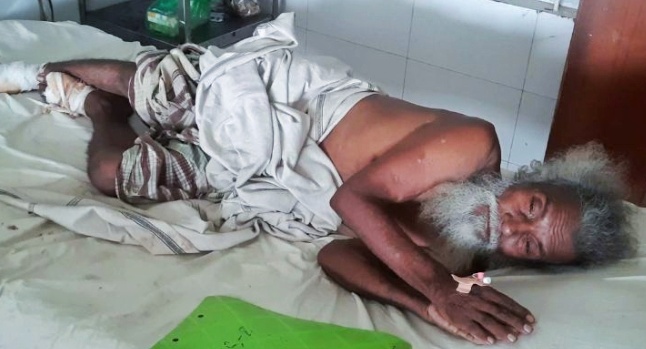 বাগেরহাটে খানজাহান (রহ) এর দীঘিতে কুমিরের কামড়ে দর্শনার্থী আহত