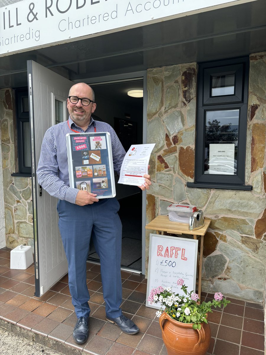 Hill & Roberts Rhuthun tweet media