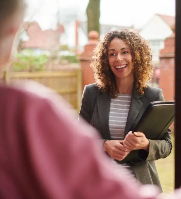 Evidence shows that home visits benefit children and families by supporting child development, boosting parental confidence, and connecting families to essential resources. edsurge.com/news/2024-06-2… #homevisits