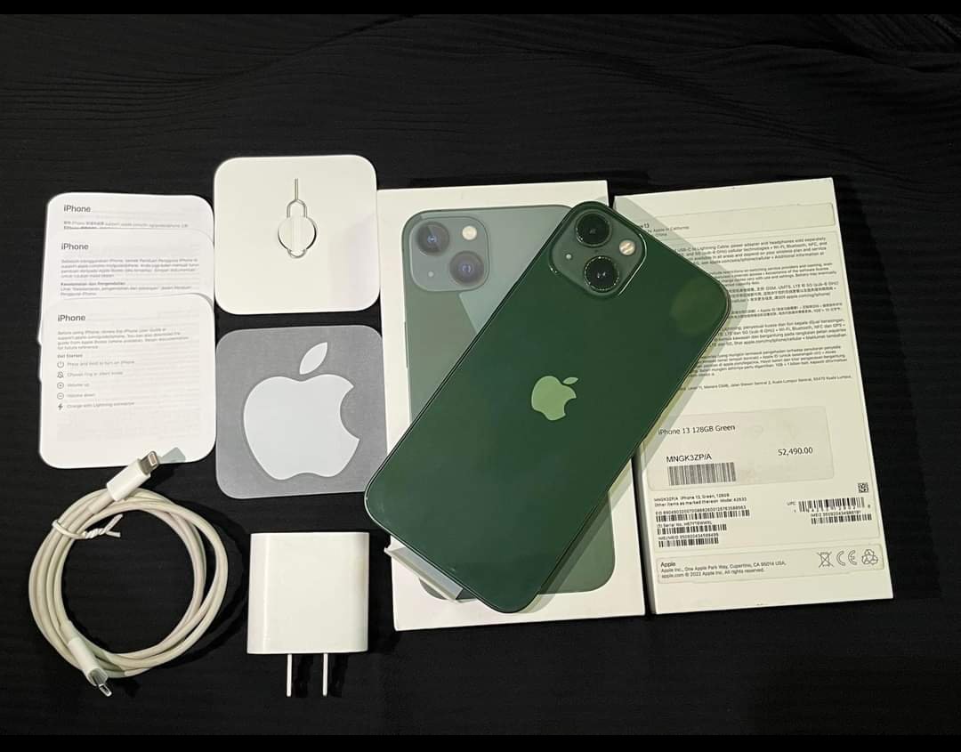 iamjermay's tweet photo. FOR SALE BARGAIN‼️‼️‼️

IPHONE 13 (GREEN) 128 GB
98% Batt health
No Issue of repair makinis pa sayo
Bought at POWERMAC SM AURA MAY 2023

Inclusions ;
📌 Connector
📌 Adaptor
📌 Apple Sticker
📌 Simcard Pin
📌 Box &amp; Manual

Badly need cash https://t.co/IysB4sfquJ