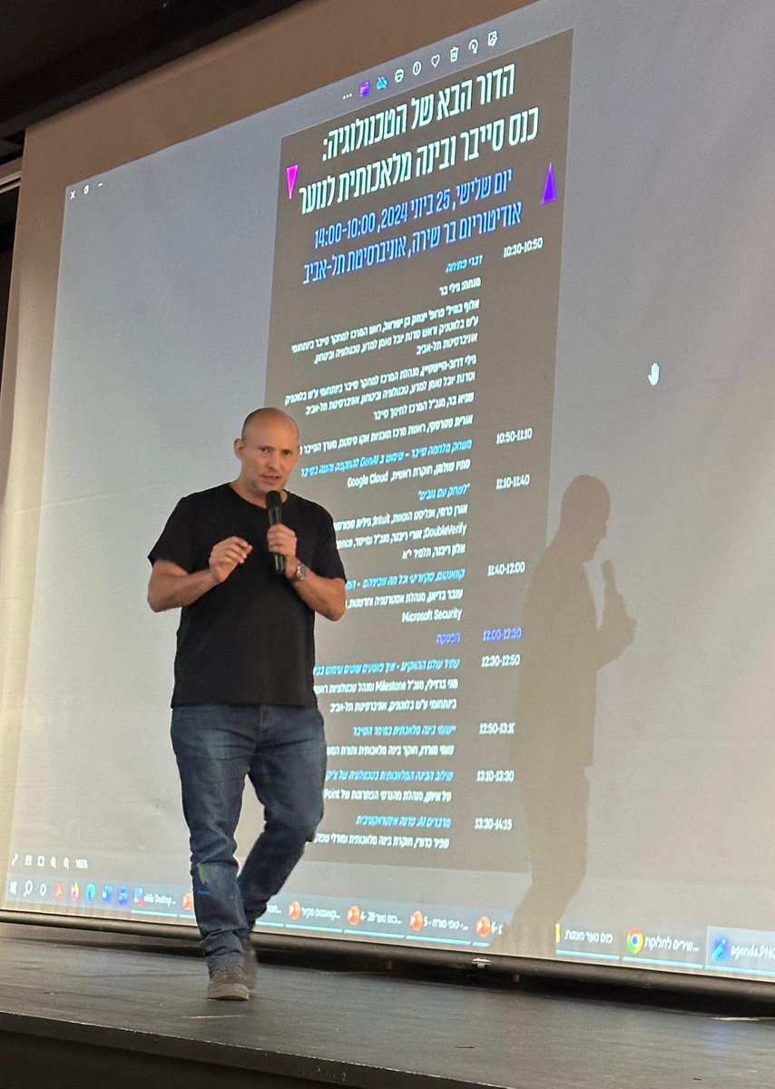 naftalibennett's tweet image. ״ללכת לסייבר או לקרבי?״

שוחחתי עכשיו עם 500 תיכוניסטים על סייבר, יזמות אבל בעיקר על עוצמת הדור הצעיר בישראל, ״דור האריות״.

בעוד צעירים רבים בעולם עוסקים בהיעלבויות-יתר (micro aggressions), ובקשקושי woke מנותקים והזויים, ה7/10 חשף שכאן גדל דור חזק מאד, עם חוסן אדיר. 

אלפים…