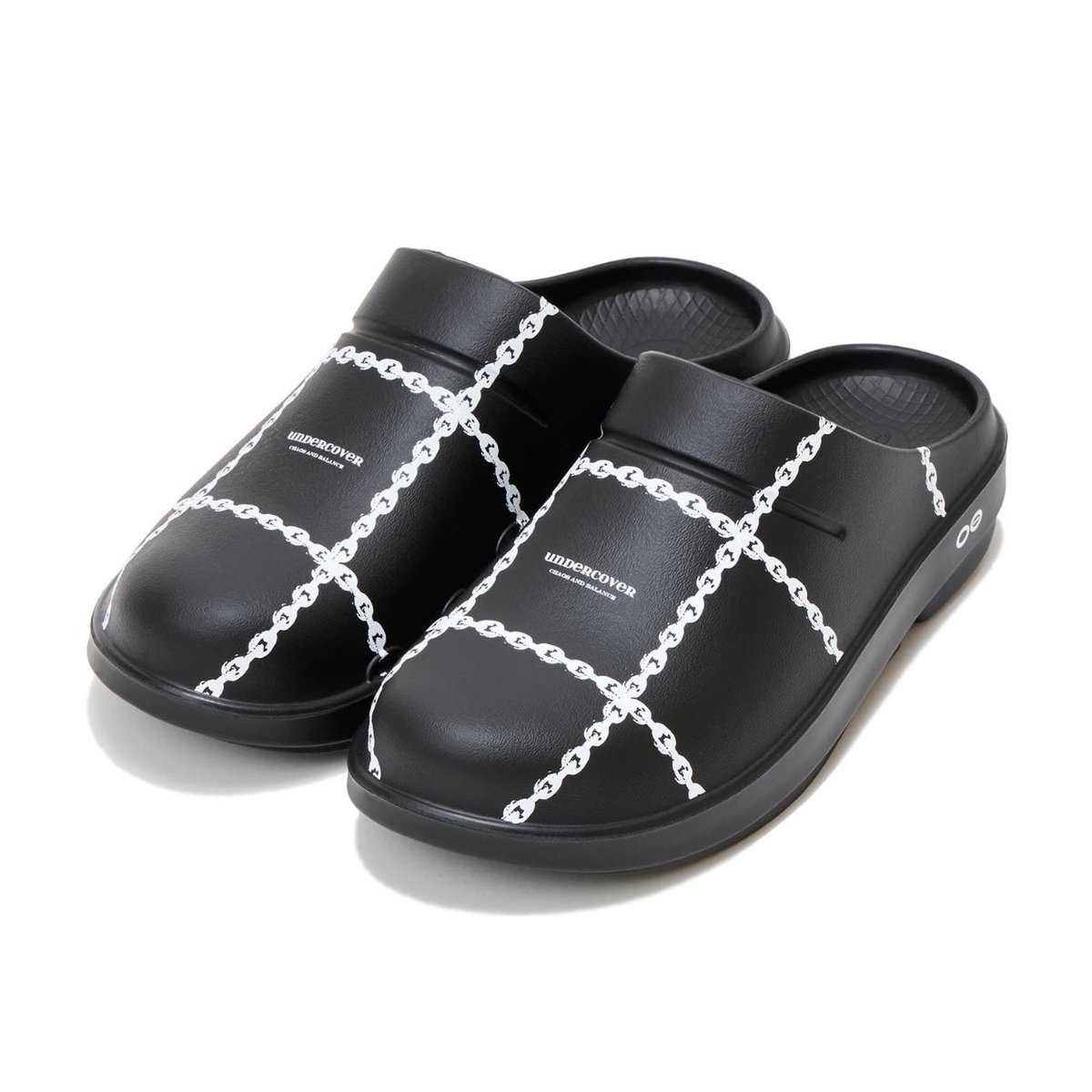 #中西椋雅 #リョウガ

✮ UNDERCOVERxOOFOS
♥︎ RUBBER CLOG SANDALS
❀ ¥25,987

#サイフィ #PSYCHICFEVER #PSYFE #RYOGA #PSYFEstyles