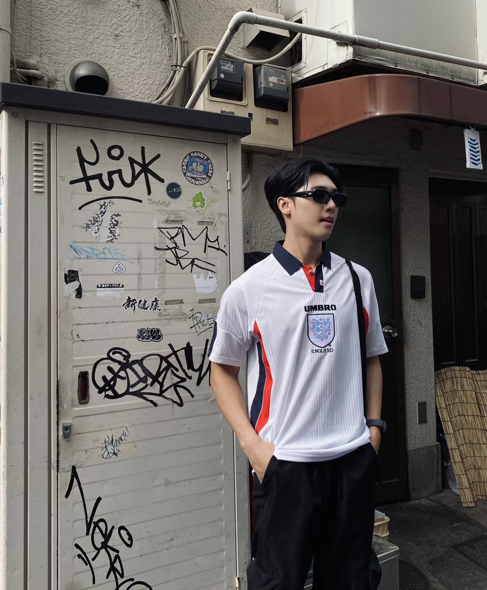 fourthphatcha's tweet photo. イケメン😎 https://t.co/AhOUnpHPSo