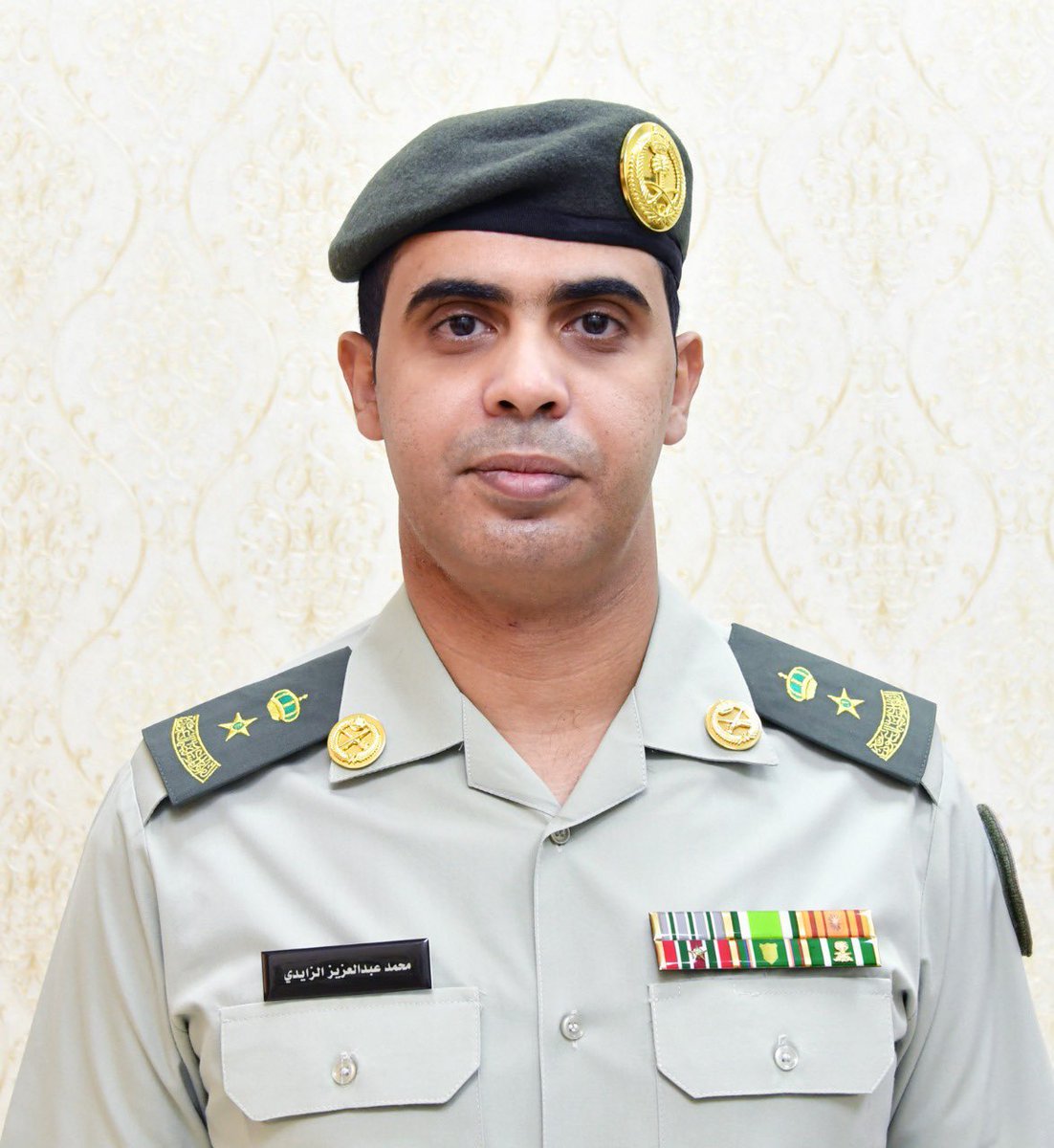 نبارك ونهنئ سعادة المقدم / محمد بن عبدالعزيز بن فرج الزايدي الجهني منحه دورة القيادة والأركان من دولة المملكة الأردنية... ونسأل الله تعالى له التوفيق والسداد والعون لخدمة هذا الوطن المعطاء...