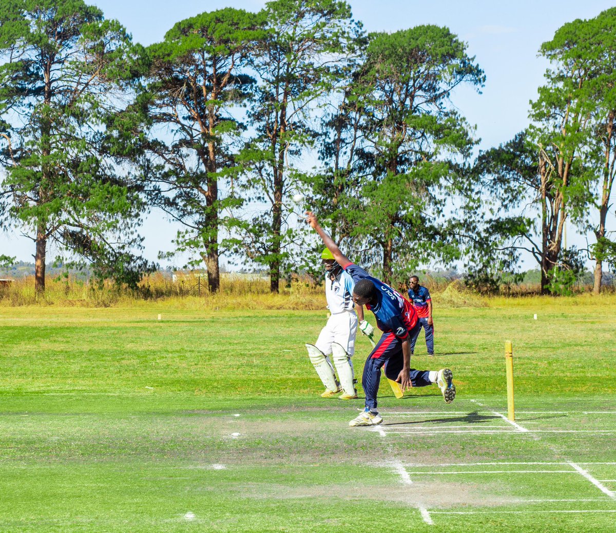 Solo with some fierce in air movement at Wingate on Saturday. 

📸 <a href="/bengotora1/">Ben D Photographer</a> (Printzone)