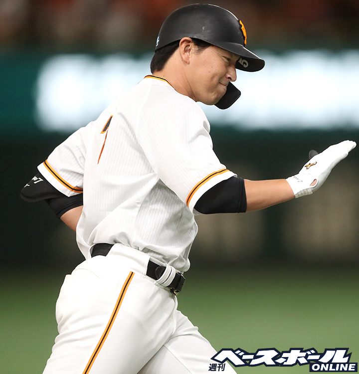 ✨㊗✨
巨人・長野久義選手　史上138人目!!
通算1500安打達成👏👏

PROFILE▼
sp.baseball.findfriends.jp/player/1984004…

おめでとうございます🎊🎉

#読売ジャイアンツ #巨人 #giants_90th #長野久義